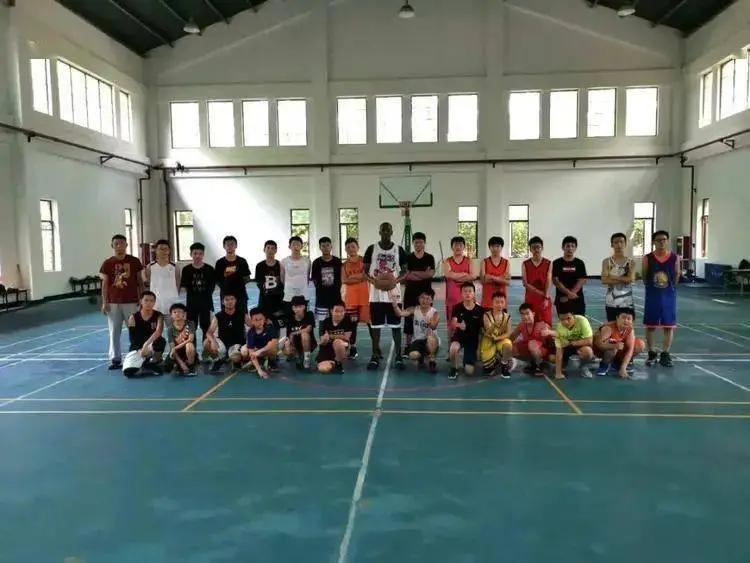 哪里有提供智能篮球训练指导的应用程序_1